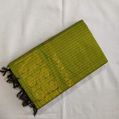 Women Banarasi Silk Saree 